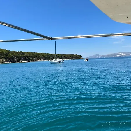 Rent A Boat With Skipper